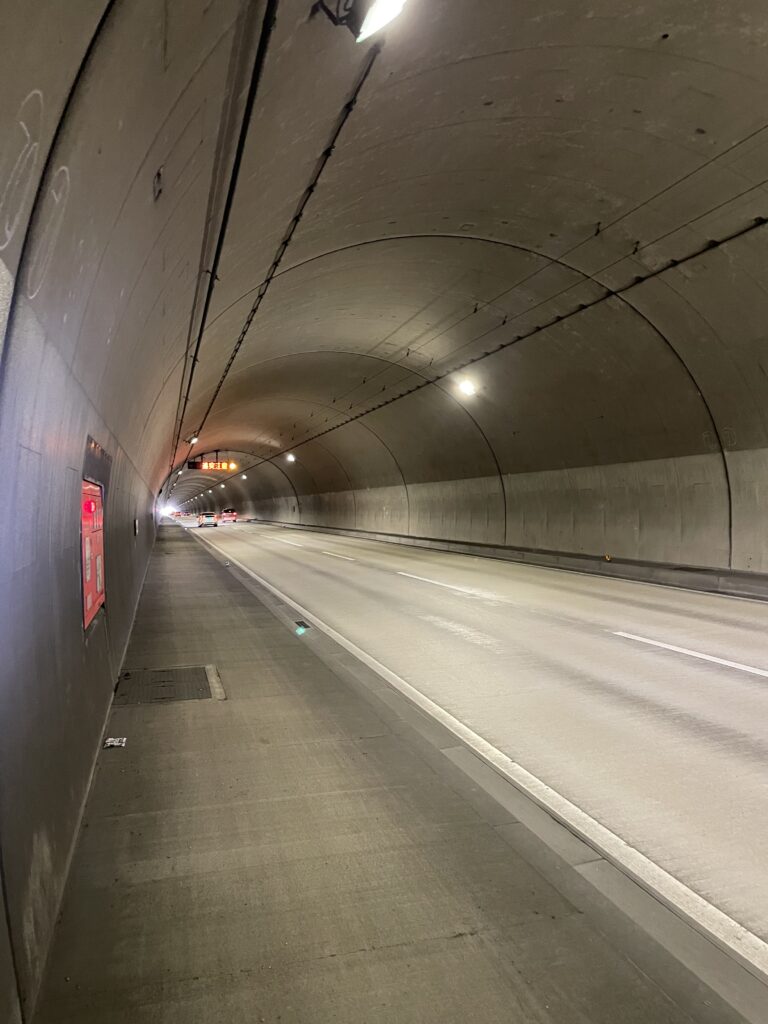 筑豊烏尾トンネル