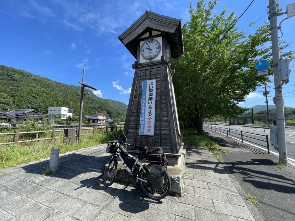 香春町の時計台